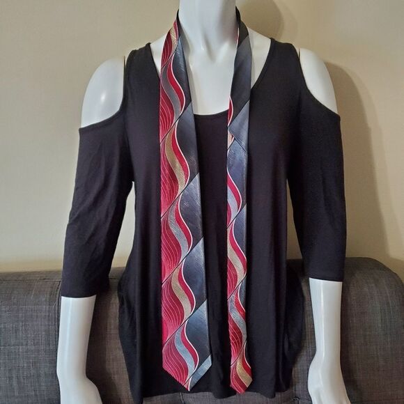 George Red, Gray, & Tan Tie - Picture 3 of 5